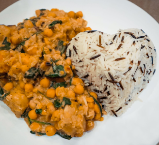 Healthy Coconut Chickpea & Sweet Potato Curry
